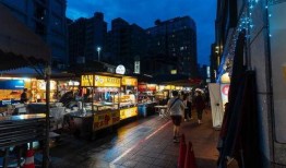 路边摊在线观看完整,在线畅享路边摊风味之旅